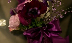 Ultravioletul a fost culoarea anului 2018 în materie florală jpeg