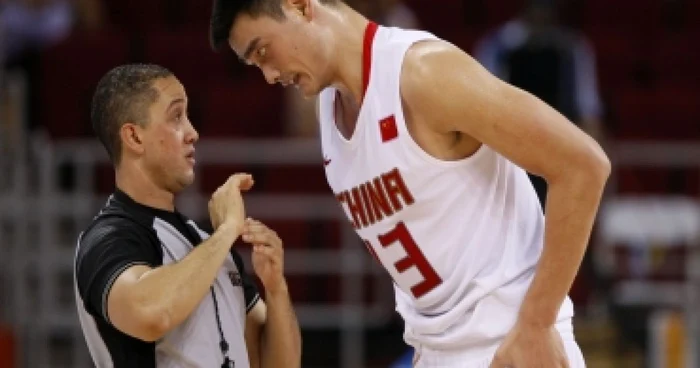 BASCHET: Yao Ming a declarat forfait pentru acest sezon în NBA