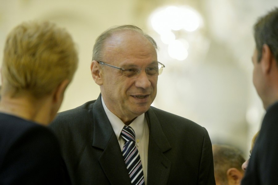 CCR a publicat motivarea la legea pensiilor speciale. Argumentele, pe larg, ale respingerii proiectului DOCUMENT