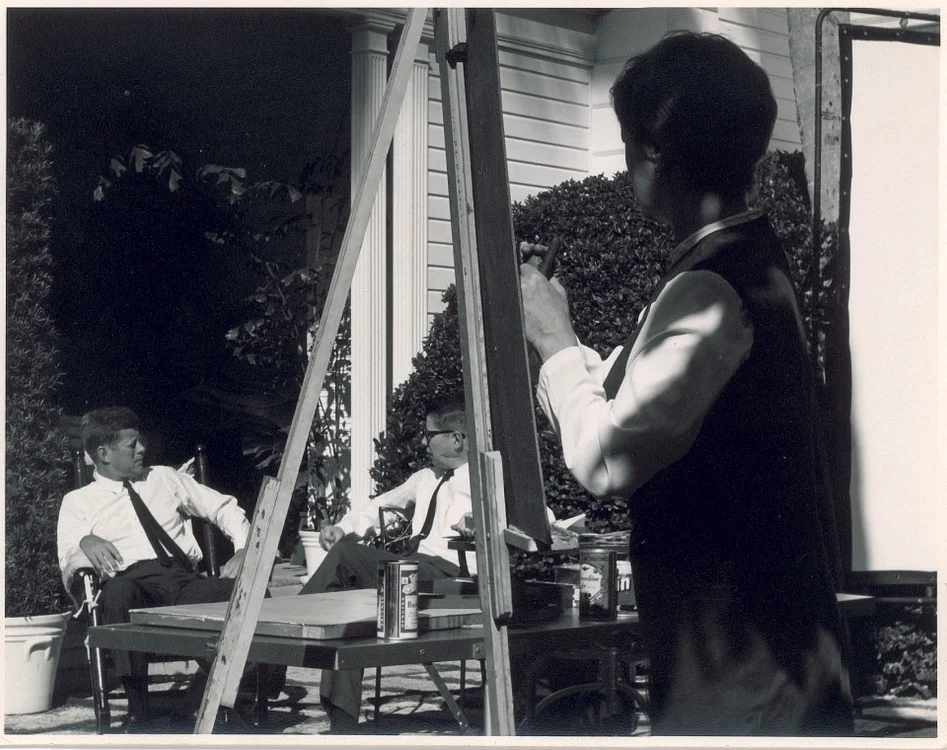 Elaine de Kooning, în timp ce îl desena pe John F. Kennedy