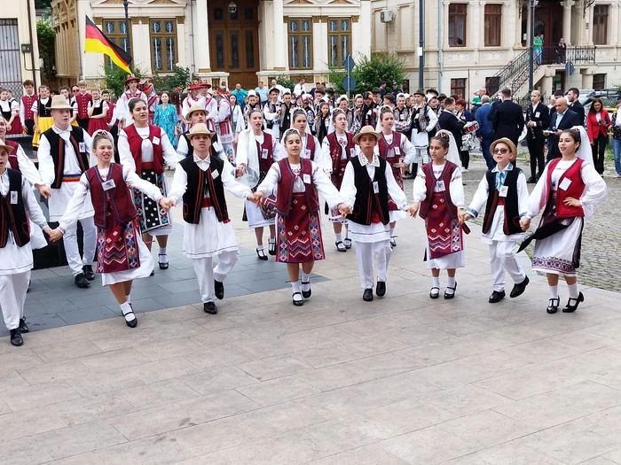 Aproximativ 2.000 de copii dansatori au participat la concursul din Slatina, în acest an FOTO: C.F.