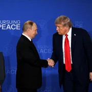 Vladimir Putin și Donald Trump în Alaska FOTO AFP