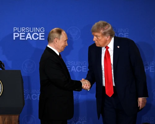 Vladimir Putin și Donald Trump în Alaska FOTO AFP