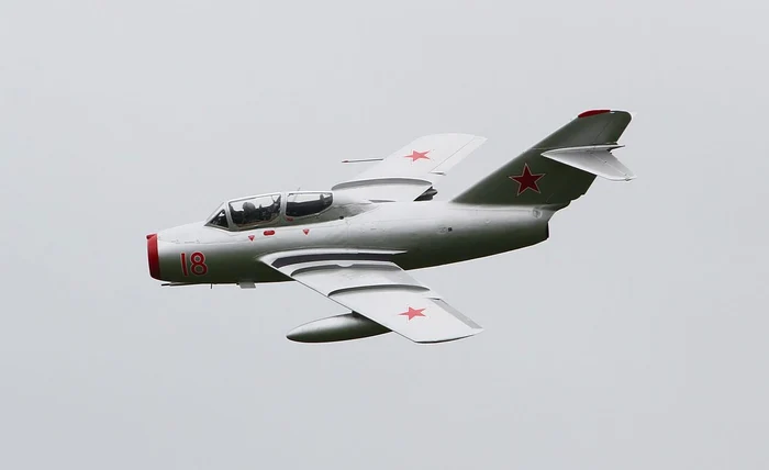 Avionul sovietic MIG-15 (foto: Tony Hisgett / Wikimedia Commons)