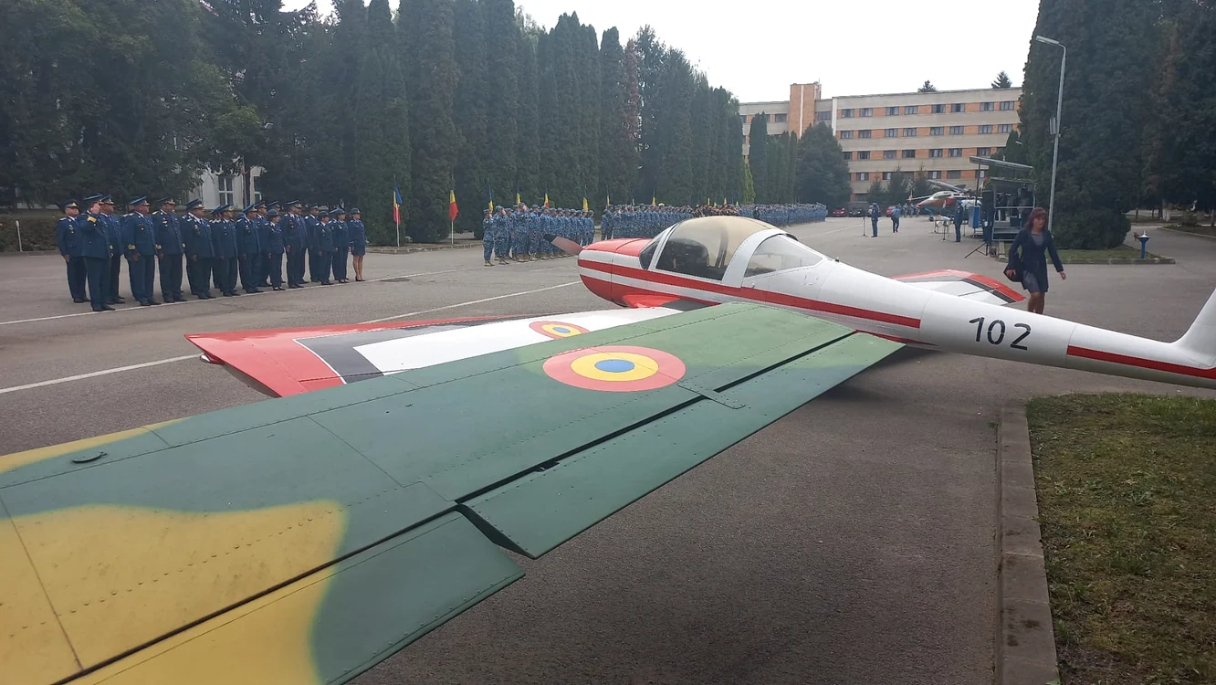 Studenții militari de la Henri Coandă au început un nou an școlar FOTO Ioan Buciumar