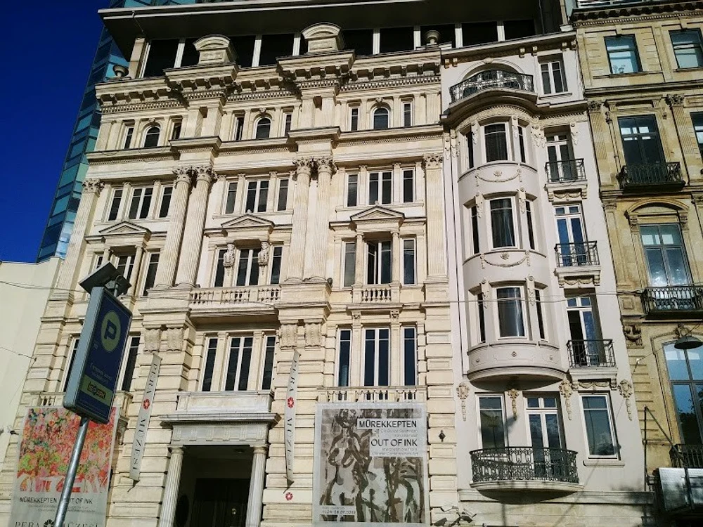 Muzeul Pera - construit în 1893