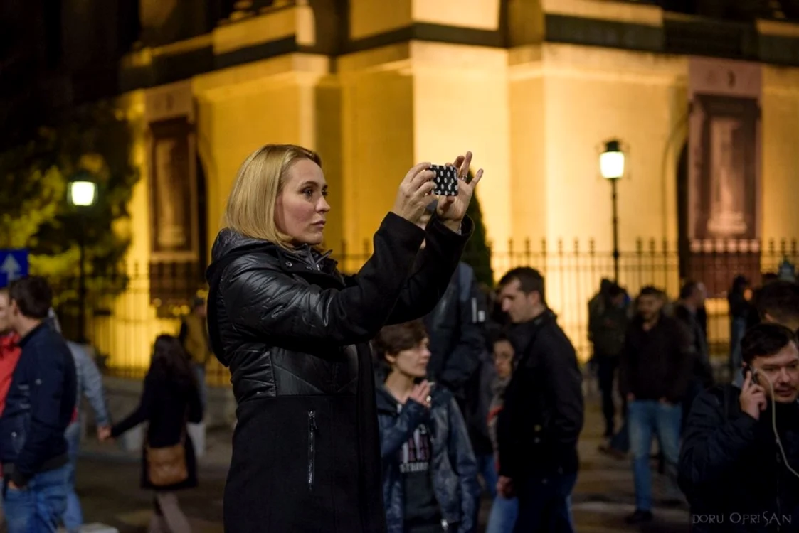 Vedete la proteste: Andreea Bănică a stat în stradă multe oreFoto: Arhiva personală