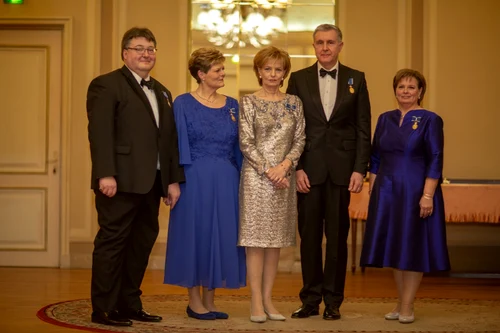 Familia Regala română, cu Alexander Nixon, Principesa Elena, Majestatea Sa Margareta, Principele Radu și Principesa Sofia