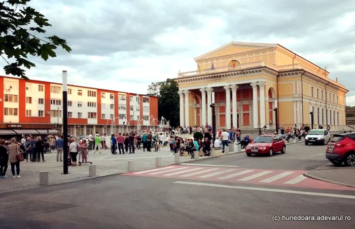 Casa de cultură din Hunedoara. FOTO: Daniel Guţă. ADEVĂRUL.