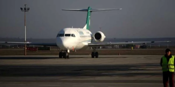 Pista nouă a aeroportului este în grafic. FOTO: Arhivă