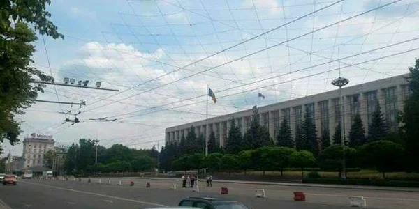Piaţa Marii Adunari Nationale Chisinau reparatie