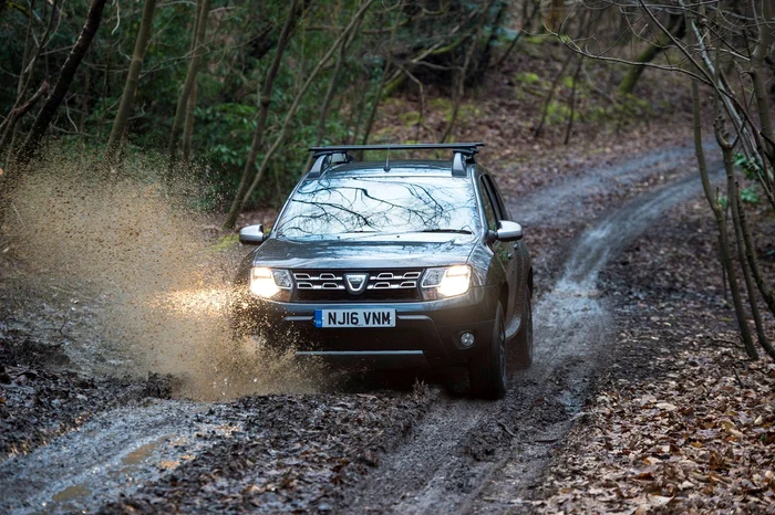 Dacia este una dintre cele mai cerute mașini în Marea Britanie FOTO: Facebook