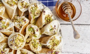 1 qatayef desert arabesc shutterstock 288837386 jpg jpeg
