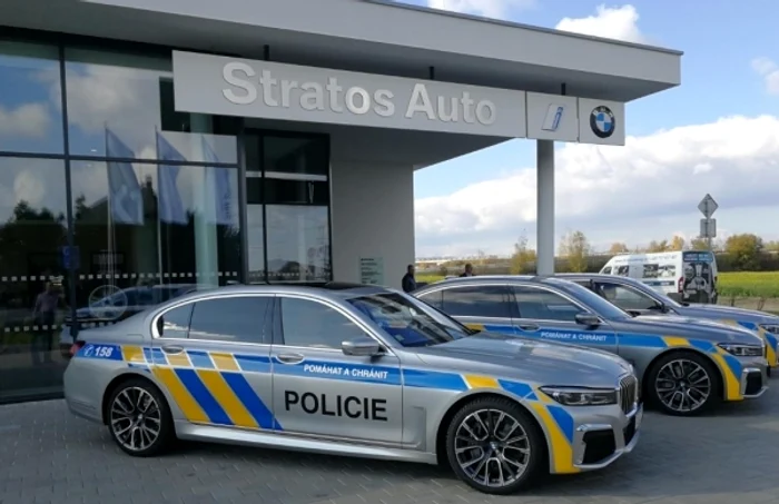 Politia Română a transmis, cu titlu de exemplificare, cum arată noile culori ale colantajului aplicat pe noile autospeciale Imagine: IGPR