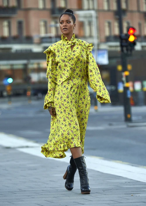 Rihanna Out For Dinner In Stockholm jpeg