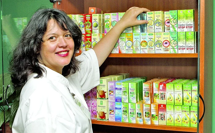 Dr. Andreea Dragomirescu  ne-a arătat tincturile pe care  le recomandă pacienţilor