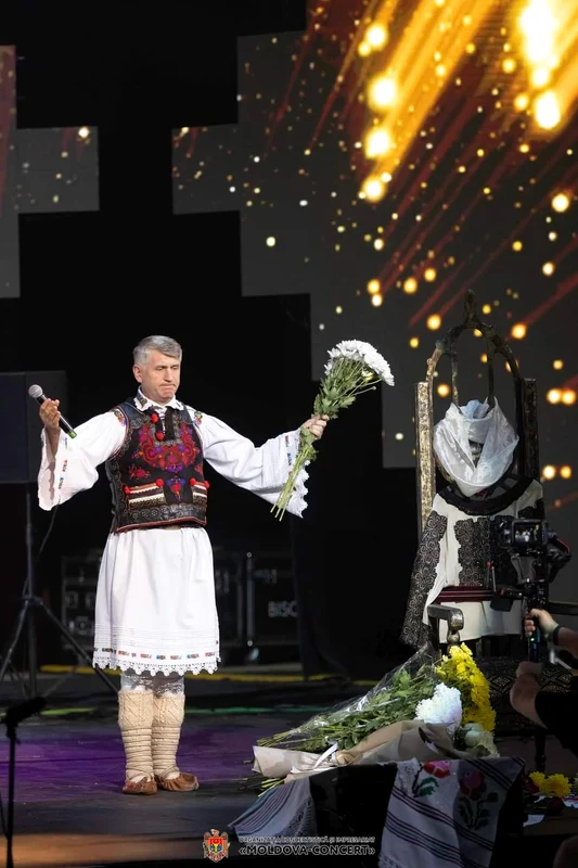 Cristian Pomohaci, un cântăreț iubit de public. Sursă: Facebook