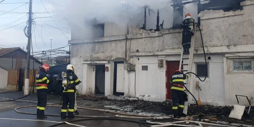 Incendiu conducta constanta foto isu