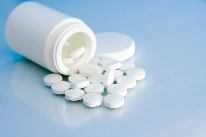 1 pastile fotolia 3896063 subscription l jpg jpeg