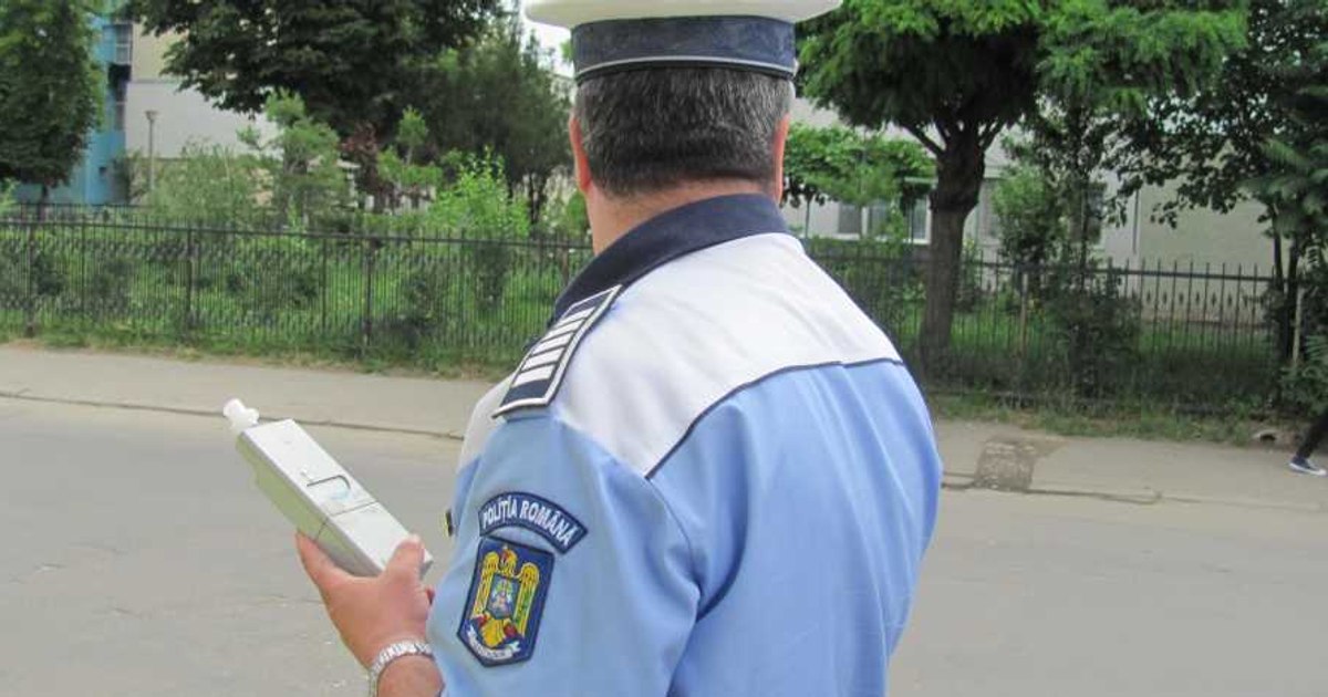 Inconştienţa nu are vârstă: șofer de 97 de ani, prins băut la volan pentru a doua oară și cu permisul suspendat