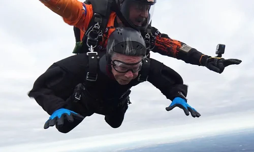 alfred blaschke parasutism 106 ani guinness world records jpg