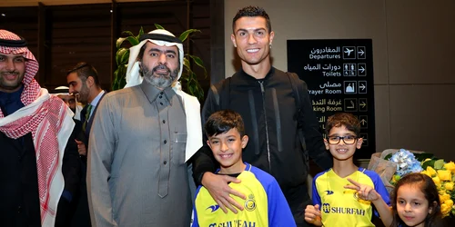 Cristiano Ronaldo sosește în Riyadh la clubul Al Nassr pe 03 ianuarie 2023 în Arabia Saudită FOTO Profimedia (4) jpg