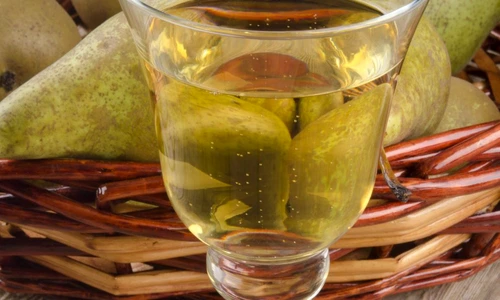 vin din pere shutterstock 104153957 jpeg