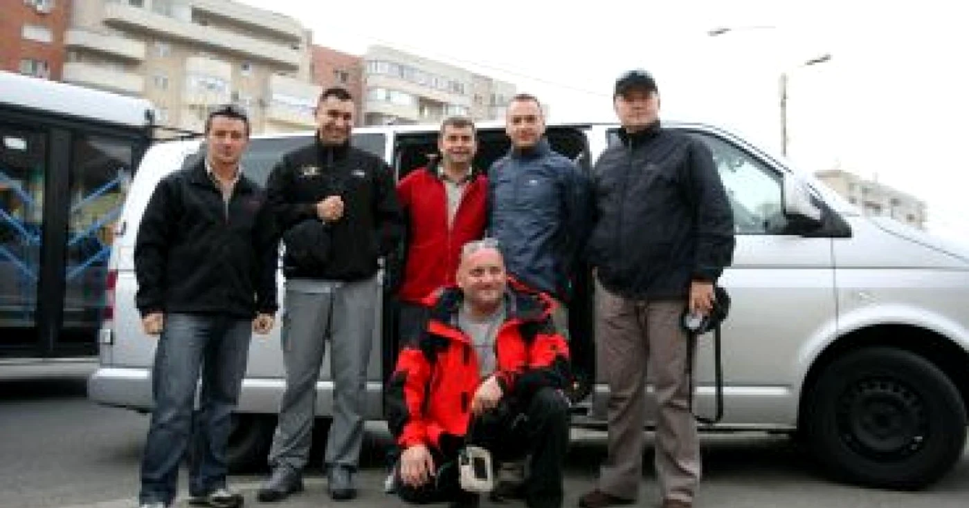 Timişoara: Alpinistul Coco Galescu protestează pe "Acoperişul lumii"