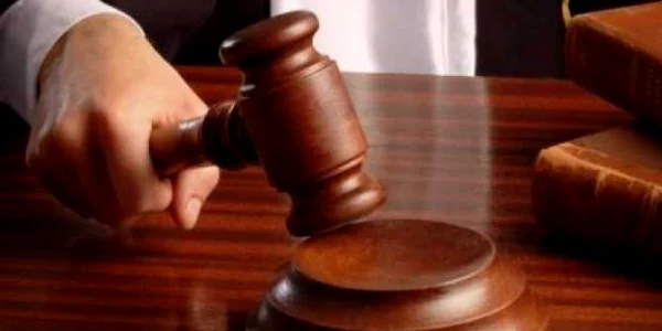 Un craiovean a câştigat în instanţă îngheţarea cursului pentru creditul în franci elveţieni