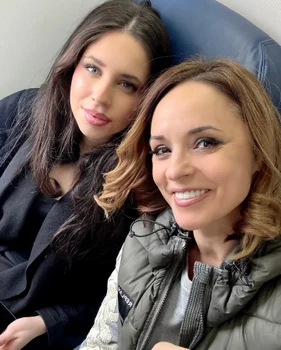 Andreea Marin și Violeta Bănică, împreună la New York / FOTO: Facebook