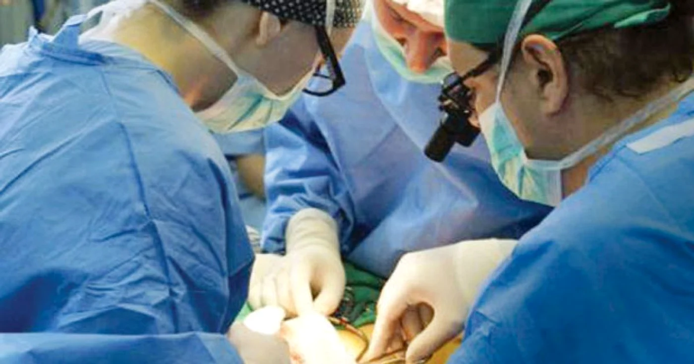 Schimbarea organului genital s-a făcut folosindu-se muşchi şi ţesut de pe antebraţ   