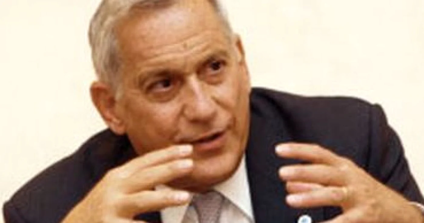 Walter Isaacson:”It’s not easy to be both patriot and a journalist”