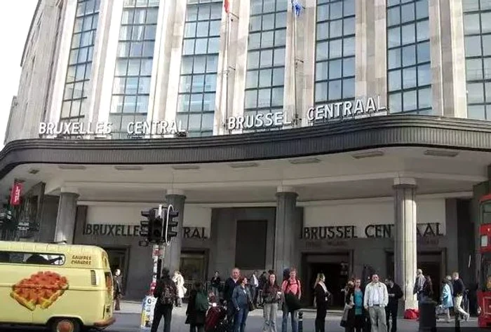 
    Gara Centrală din Bruxelles a fost evacuatăfoto: Wikipedia/Mirror  