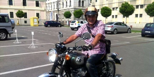 Horia Cristian pe motocicleta Kawasaki Foto