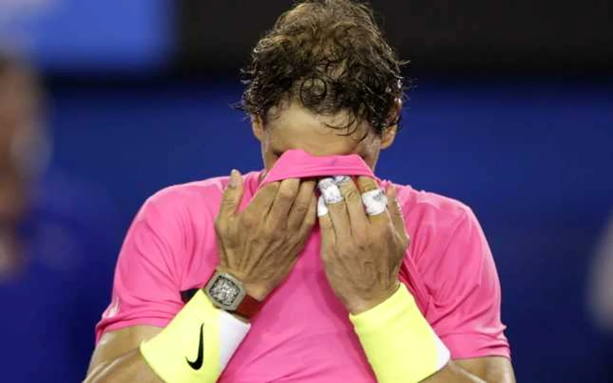 „Speranţele lui Rafa Nadal de-a câştiga cel de-al 15-lea mare titlu al carierei la Melbourne s-au făcut prafa” FOTO Getty Images