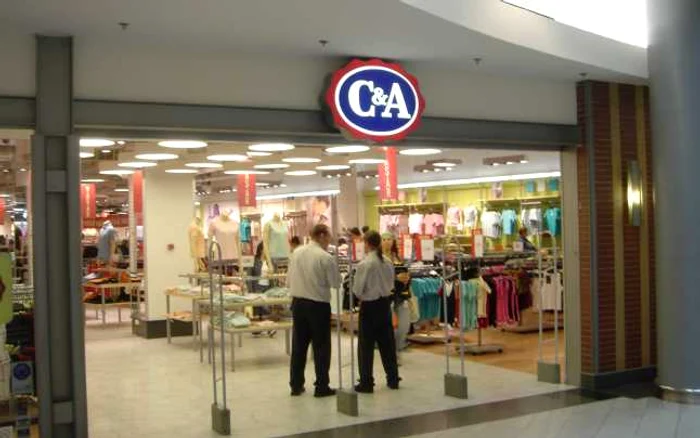 Retailerul olandez C&A are 17 magazine în România