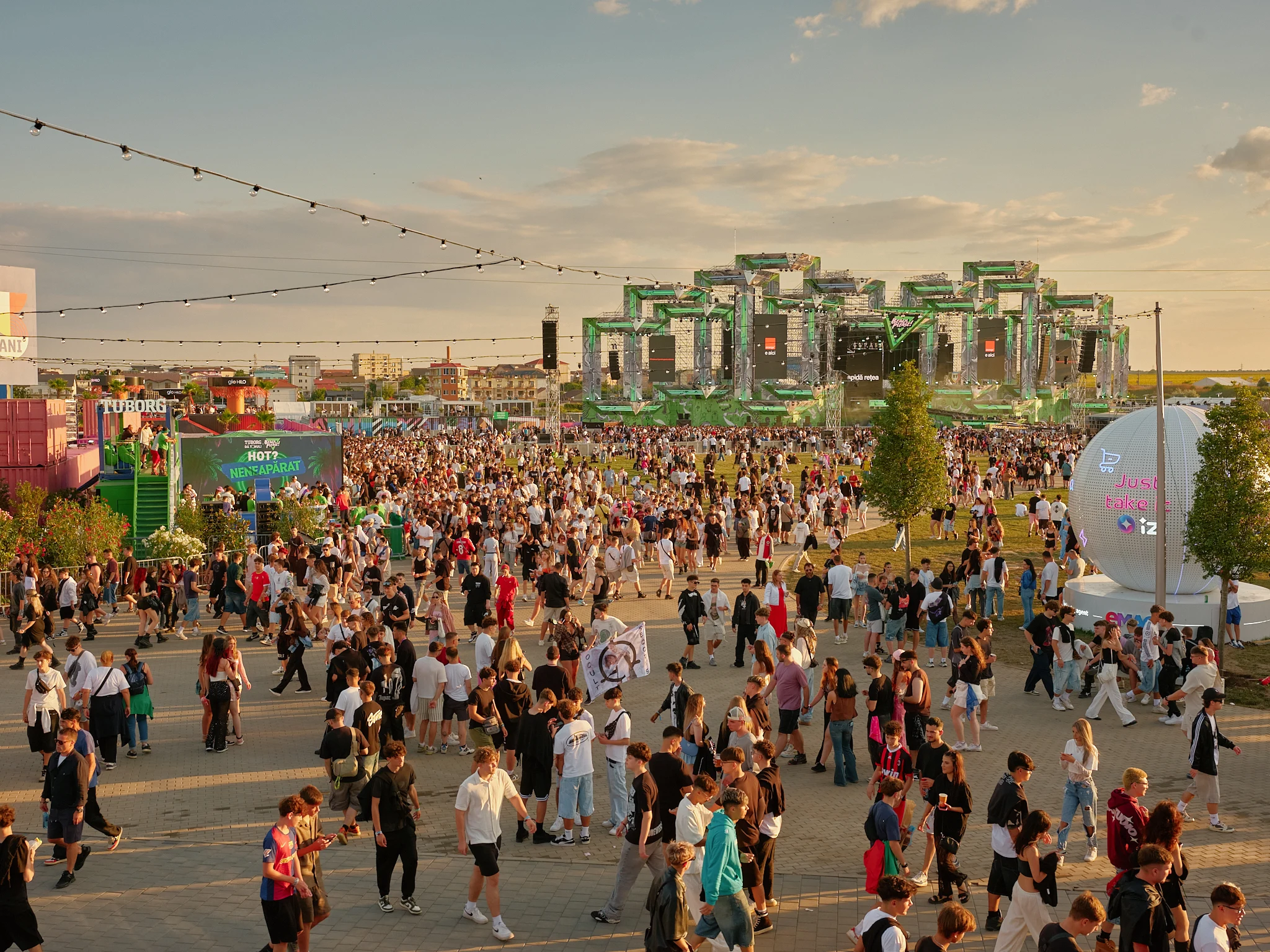 Beach, Please! Festival, ziua 2: 134.000 de participanți, iar Playboi Carti oferă show-ul așteptat de o țară întreagă