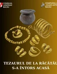Tezaurul din aur de la Răcătău (foto: Complexul Muzeal „Iulian Antonescu” Bacău)