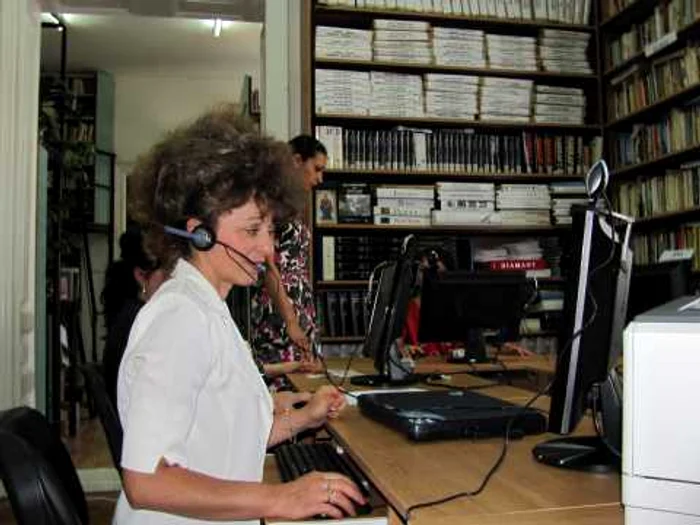 Biblioteci dotate cu calculatoare