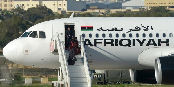 Avion deturnat in Malta. FOTO AFP
