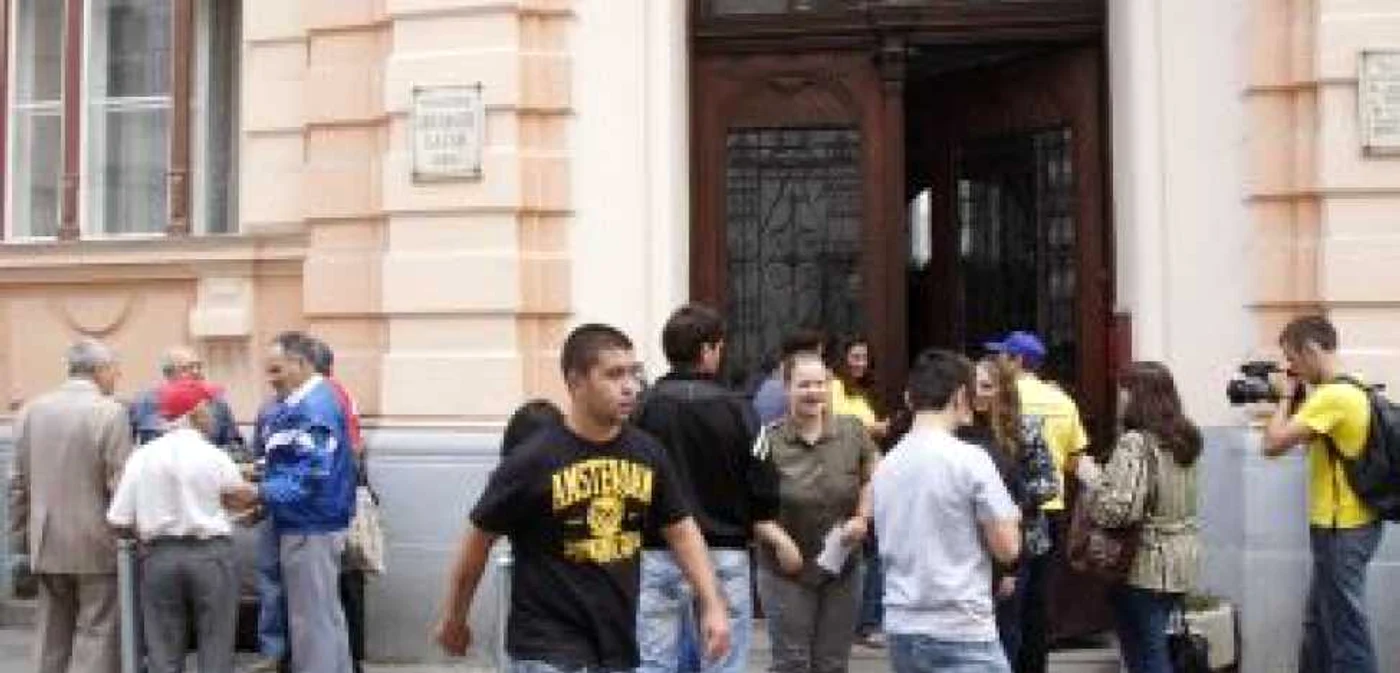 Sibiu: Încă un elev eliminat la BAC