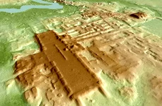 Construcțiile mayașe de la Aguada Fénix, văzute folosind tehnologia LIDAR (© Takeshi Inomata / Wikimedia Commons)