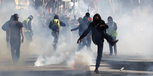 Actiune de protest a Vestelor galbene la Toulouse FOTO EPA-EFE