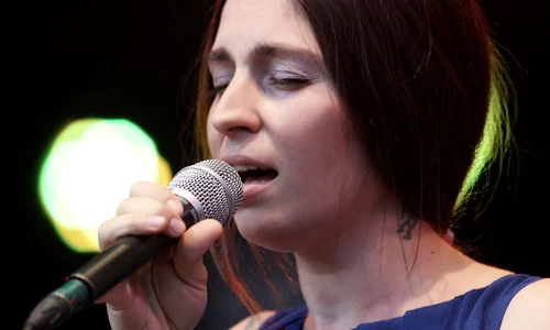 „Muzica înseamnă comunicare, nu un monolog nesfîrşit“ – interviu cu Luiza ZAN jpeg