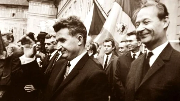 Apoteoza lui Ceauşescu – 21 august 1968 jpeg