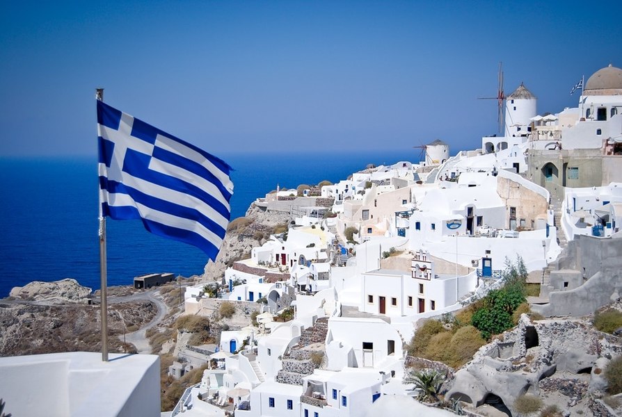 Motivul neașteptat pentru care turiștii români în Grecia se ceartă între ei. „Ce figuri, v-ați cumpărat plaja?”