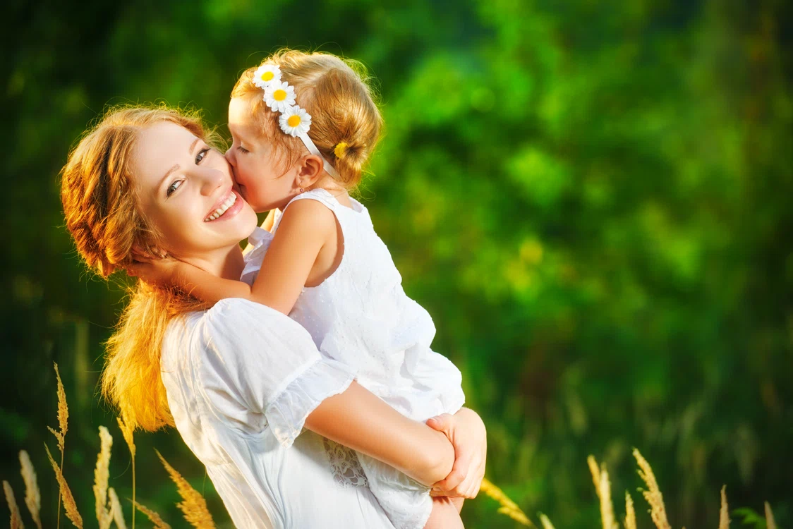 1 mama copil shutterstock 298076597 jpg jpeg