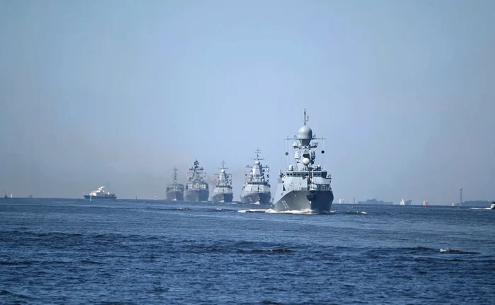 Nave rusești în apele Regatului Unit FOTO: Adevărul (arhivă)