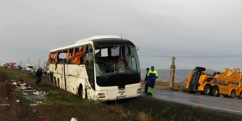 accident autocar FOTO adevarul