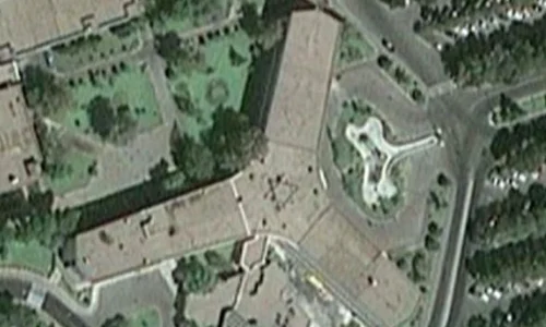 Steaua lui David pe acoperişul aeroportului din Teheran jpeg